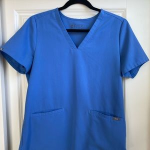 FIGS Casma three pocket scrub top, ceil blue